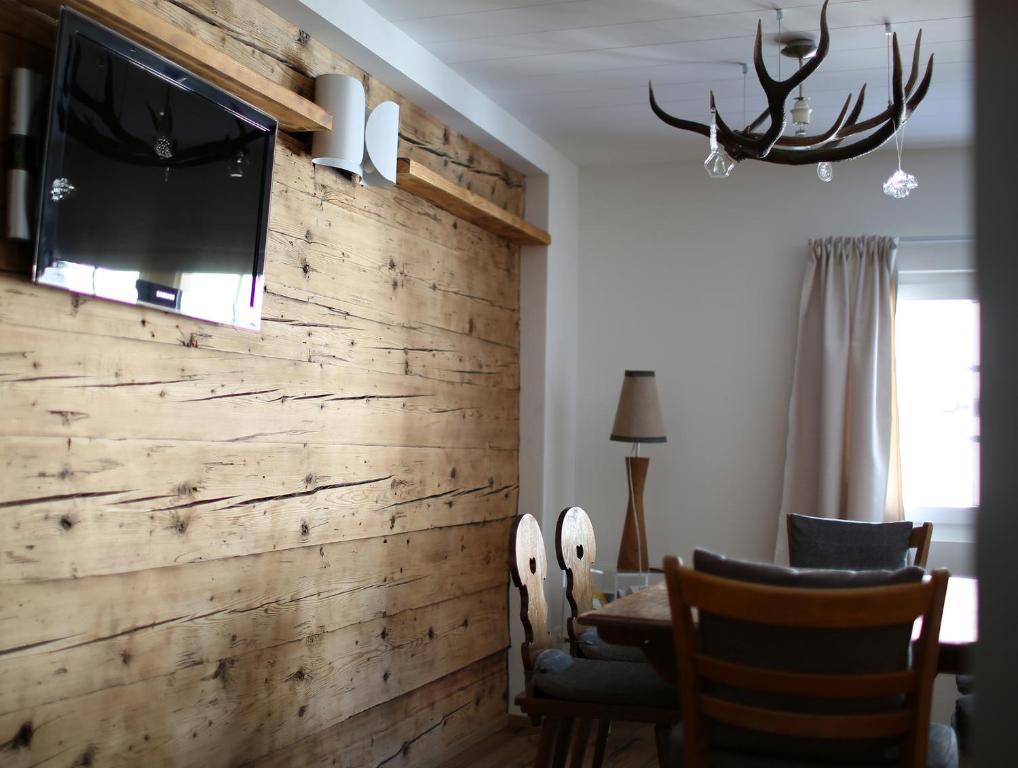 Chalet Swiss อันเดอร์แมท ห้อง รูปภาพ